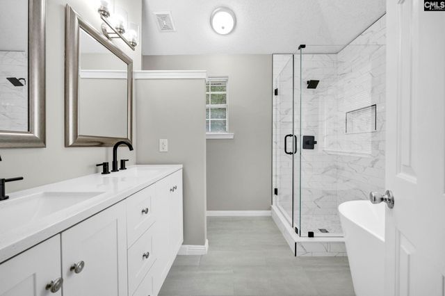 104 Pond Oak Lane, Columbia, SC 29212