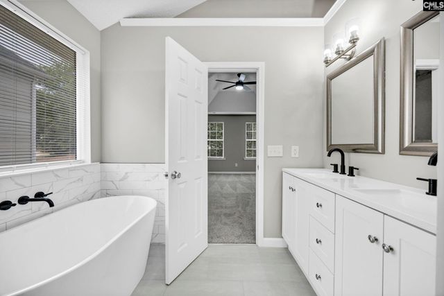 104 Pond Oak Lane, Columbia, SC 29212
