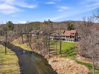 1362 Riverside Drive #1362, River Falls, WI 54022