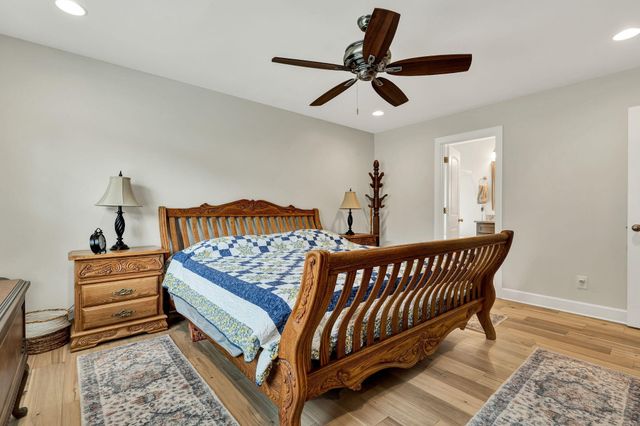 1302 Blythe Ferry Place, NE, Cleveland, TN 37312