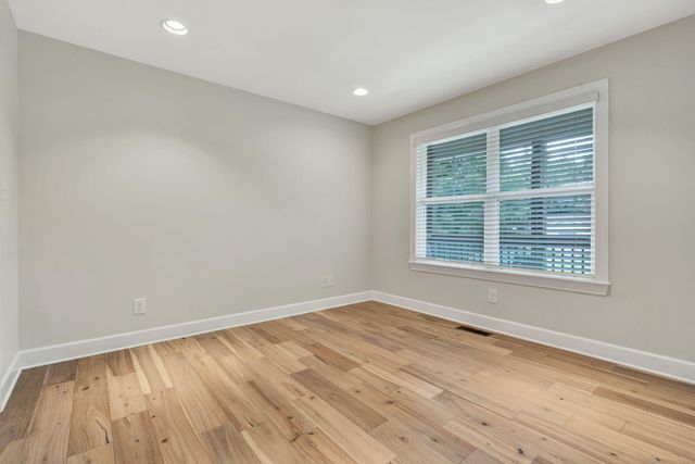 1302 Blythe Ferry Place, NE, Cleveland, TN 37312