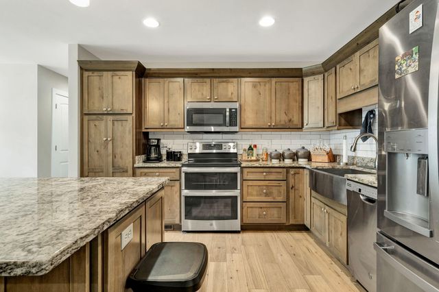 1302 Blythe Ferry Place, NE, Cleveland, TN 37312