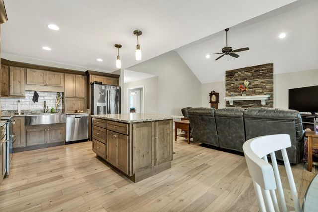 1302 Blythe Ferry Place, NE, Cleveland, TN 37312