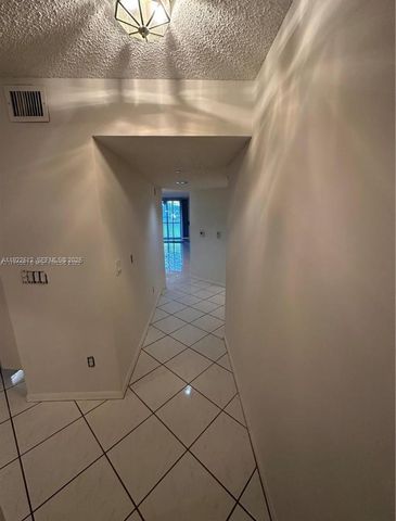 9587 Weldon Cir B203, Tamarac, FL 33321