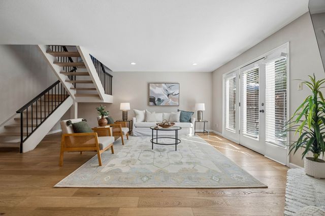 9622 Highland View Drive, Dallas, TX 75238