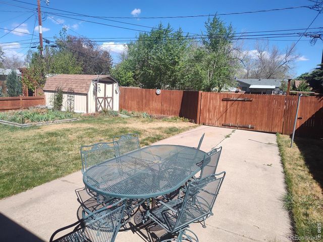 1350 Sharpe Place, Longmont, CO 80501