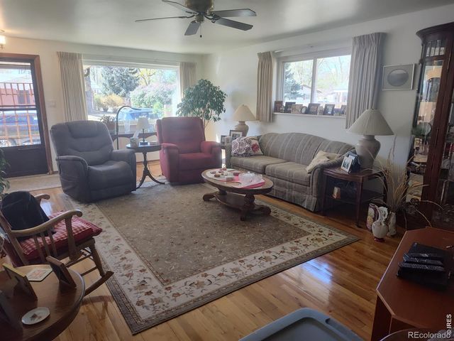 1350 Sharpe Place, Longmont, CO 80501