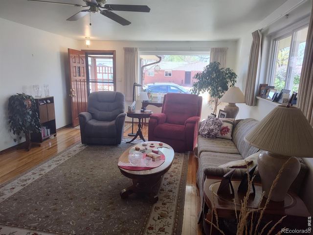 1350 Sharpe Place, Longmont, CO 80501