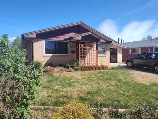 1350 Sharpe Place, Longmont, CO 80501