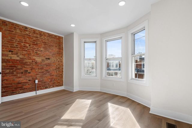 5715 N BEECHWOOD ST, Philadelphia, PA 19138