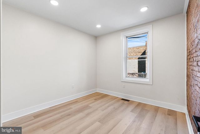 5715 N BEECHWOOD ST, Philadelphia, PA 19138