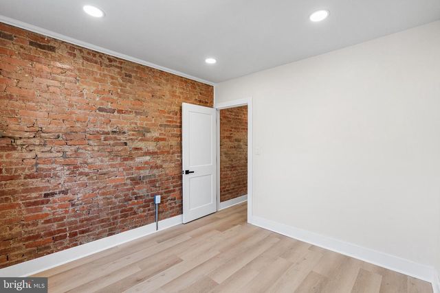 5715 N BEECHWOOD ST, Philadelphia, PA 19138