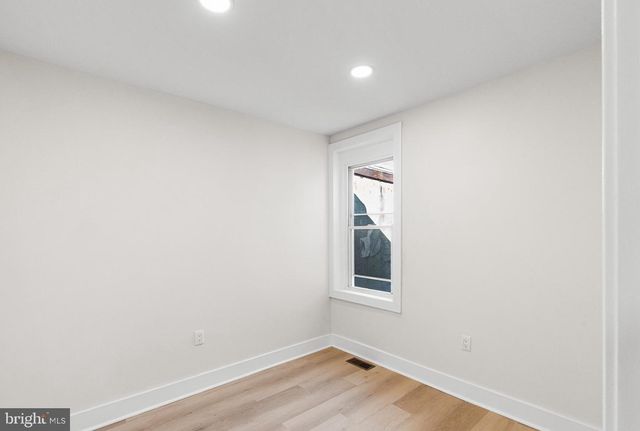 5715 N BEECHWOOD ST, Philadelphia, PA 19138