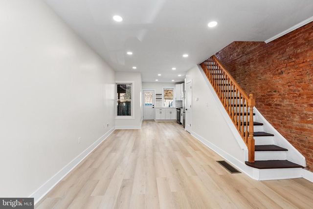 5715 N BEECHWOOD ST, Philadelphia, PA 19138