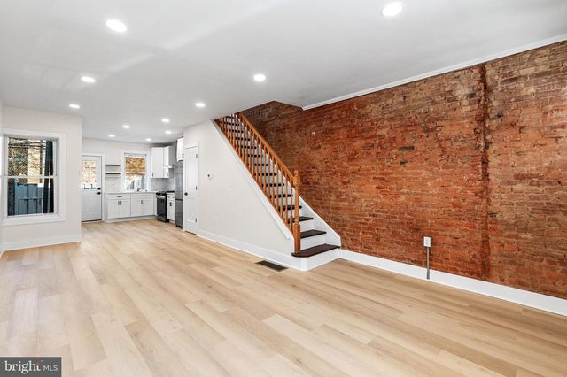 5715 N BEECHWOOD ST, Philadelphia, PA 19138