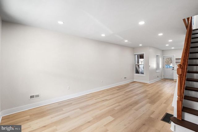 5715 N BEECHWOOD ST, Philadelphia, PA 19138