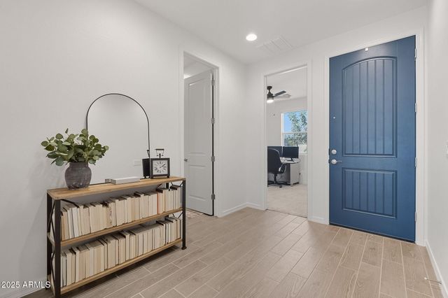 11449 E UNITY Avenue, Mesa, AZ 85212