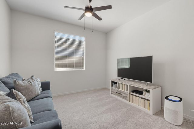 11449 E UNITY Avenue, Mesa, AZ 85212