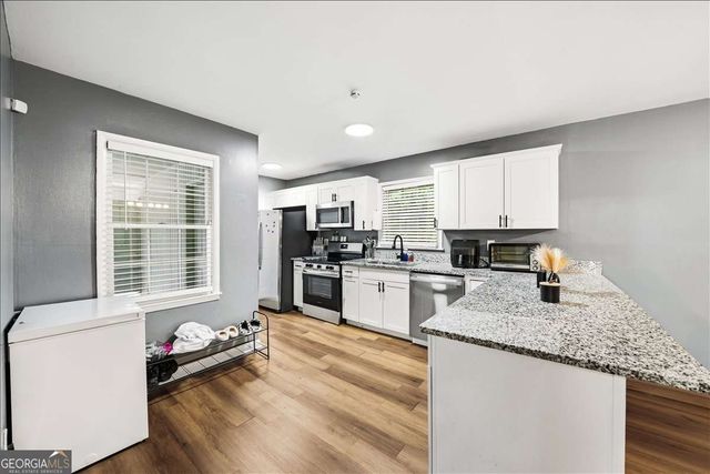 6574 Wendell Circle, Morrow, GA 30260