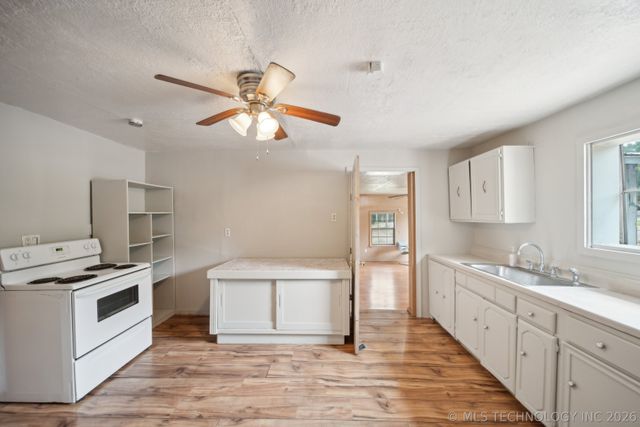 20910 Black Jack Trail, Kellyville, OK 74039