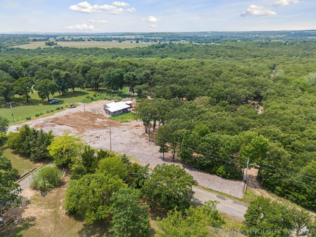 20910 Black Jack Trail, Kellyville, OK 74039
