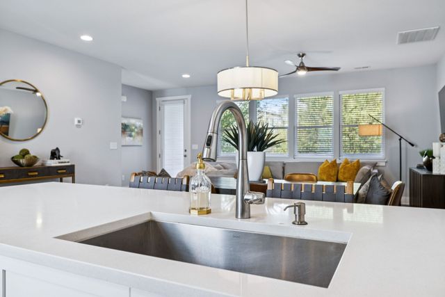 1720 Delta Ave, Nashville, TN 37208