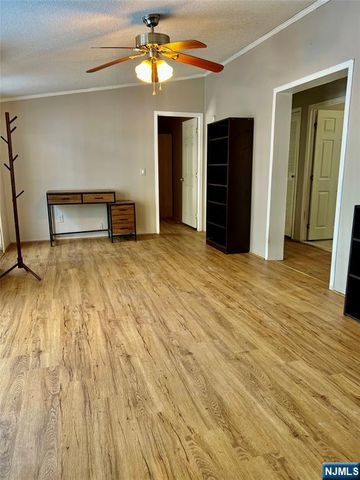 600 Pulis Pulis, Mahwah, NJ 07430