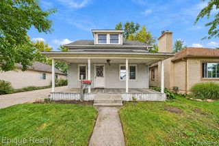 16167 Manchester Avenue, Eastpointe, MI 48021