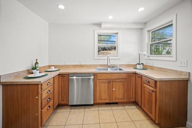 1180 Main Street 1, Waltham, MA 02451