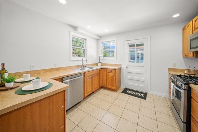 1180 Main Street 1, Waltham, MA 02451
