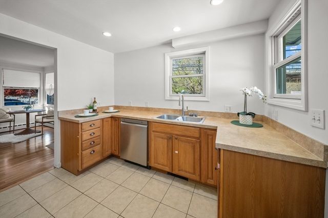 1180 Main Street 1, Waltham, MA 02451