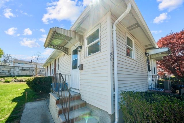 1180 Main Street 1, Waltham, MA 02451