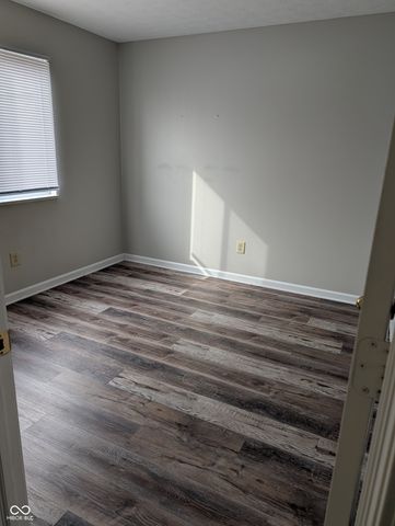 693 Cembra Drive, Greenwood, IN 46143