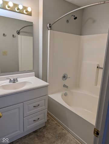 693 Cembra Drive, Greenwood, IN 46143