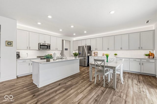 9480 Edgerton Road, Pendleton, IN 46064