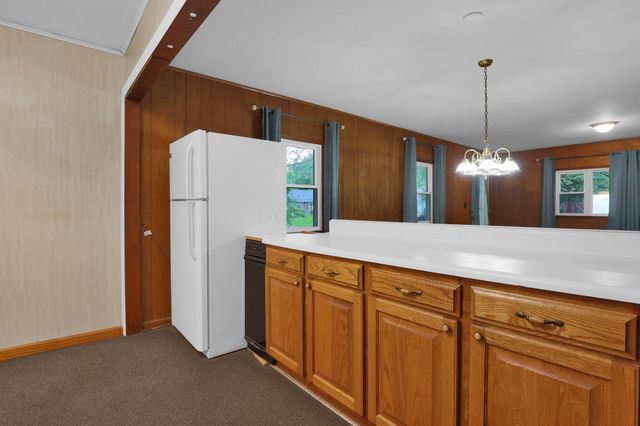 13424 Ivy Road NE, Thornville, OH 43076