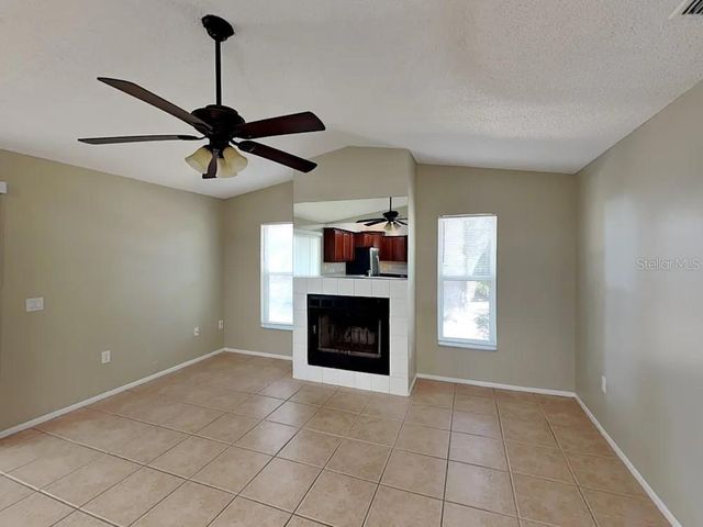 2275 CORK OAK STREET E, Sarasota, FL 34232