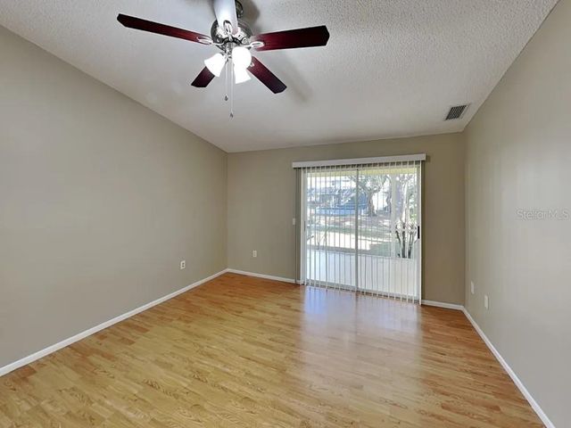 2275 CORK OAK STREET E, Sarasota, FL 34232