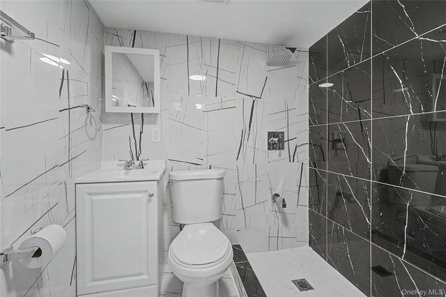 3311 Bouck Avenue, Bronx, NY 10469