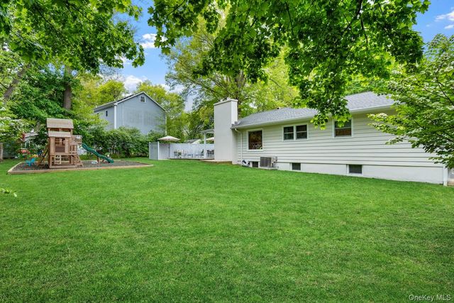 3 Green Acres Lane, White Plains, NY 10607