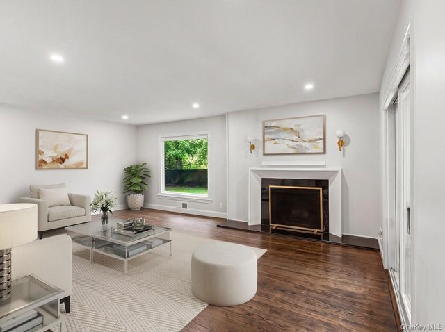 3 Green Acres Lane, White Plains, NY 10607