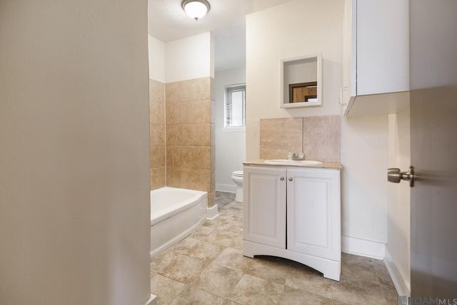 5834 Guice Dr, Baton Rouge, LA 70811