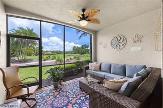 9844 Venezia CIR 711, Naples, FL 34113