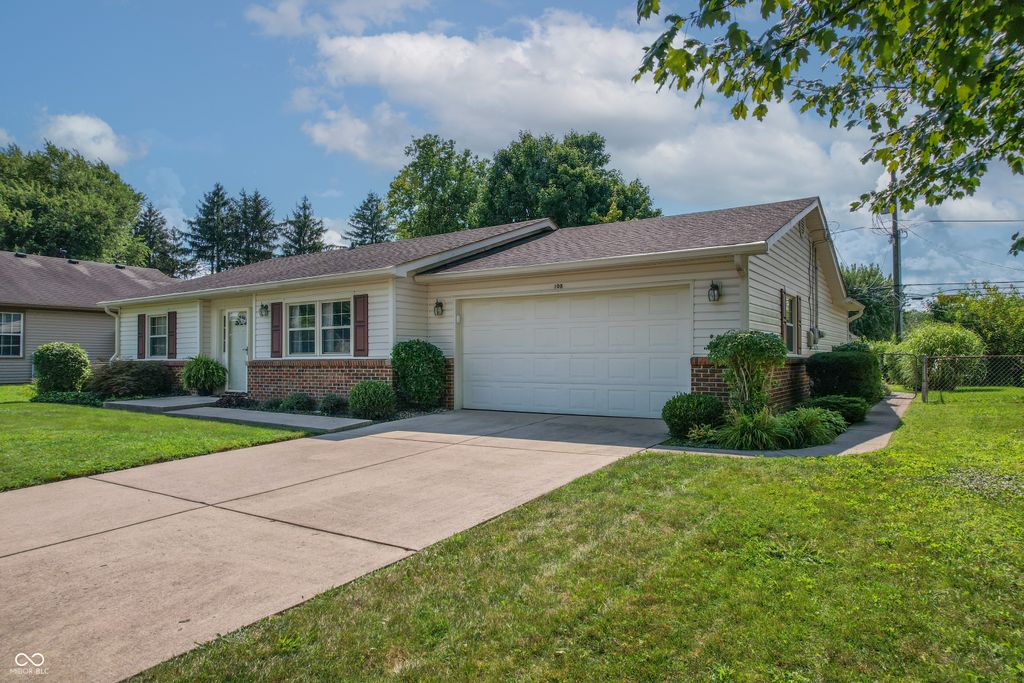 108 King Arthur Drive, Franklin, IN 46131