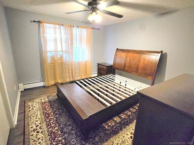 24 Acorn Street 2, New Britain, CT 06051