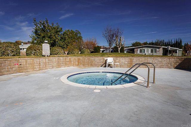 21423 Bramble Way, Saugus, CA 91350