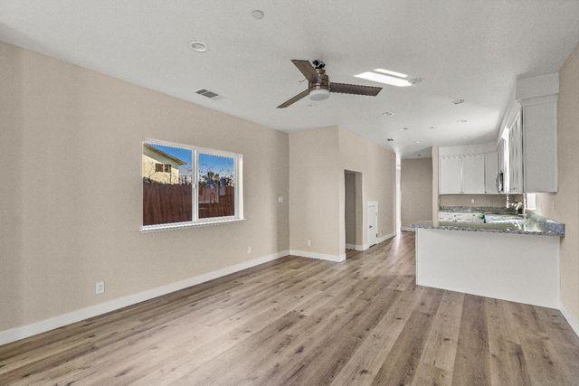 2379 E Willow St, Stockton, CA 95205