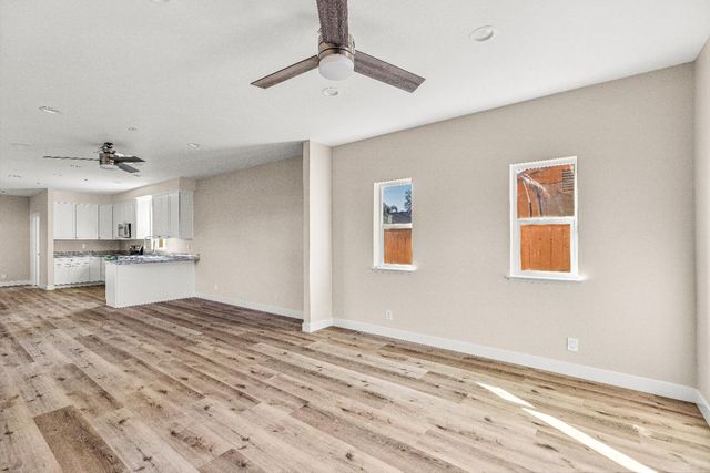 2379 E Willow St, Stockton, CA 95205