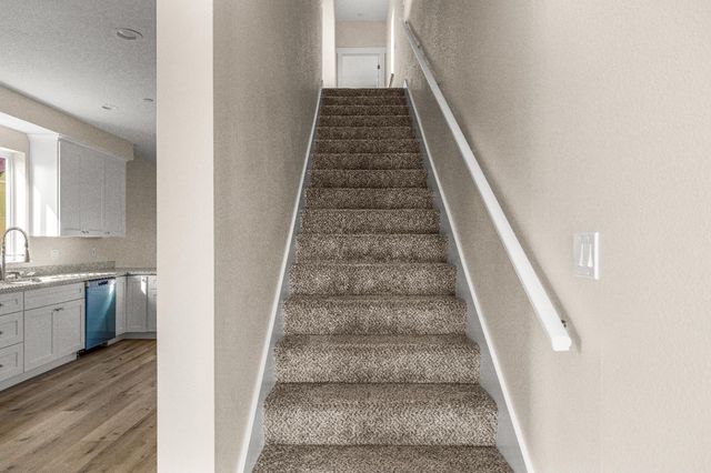 2379 E Willow St, Stockton, CA 95205