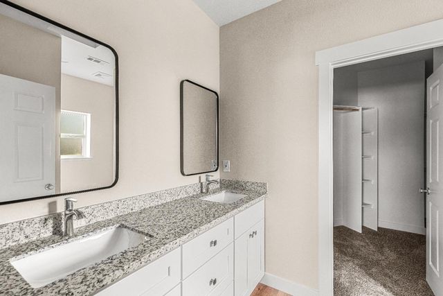 2379 E Willow St, Stockton, CA 95205